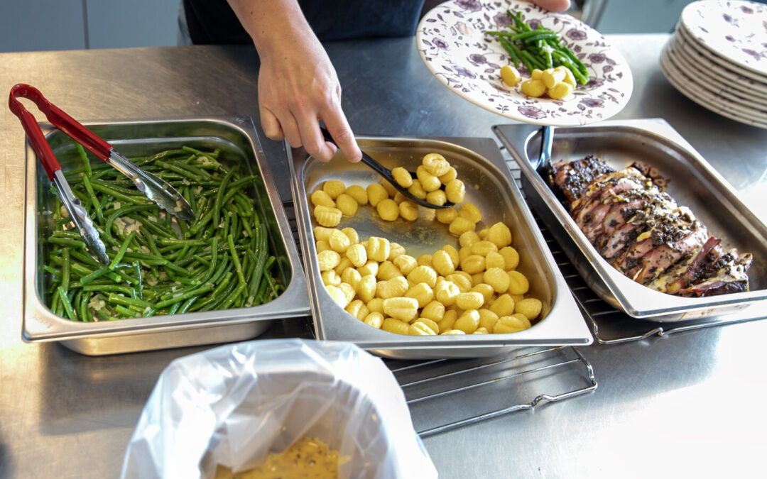 ORLOFFGEBRAAD MET FORESTIÈRESAUS, GNOCCHI EN BOONTJES
