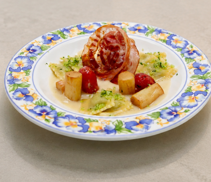 Ravioli Pesto with White Asparagus and Creamy Asparagus Sauce